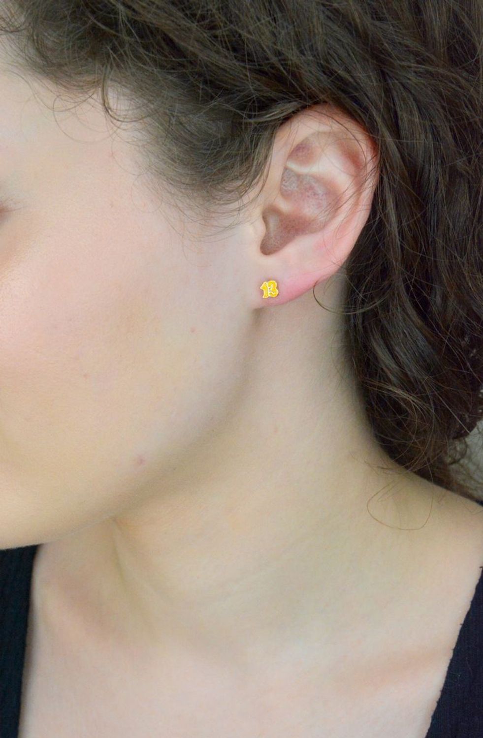 Kolczyki złote trzynaste urodziny, cyfra 13 złoto próba 585 DIA-KLC-1022-585. Kolczyki doskonałe na prezent z okazji trzynastych urodzin, trzynastej rocznicy, 1.jpg