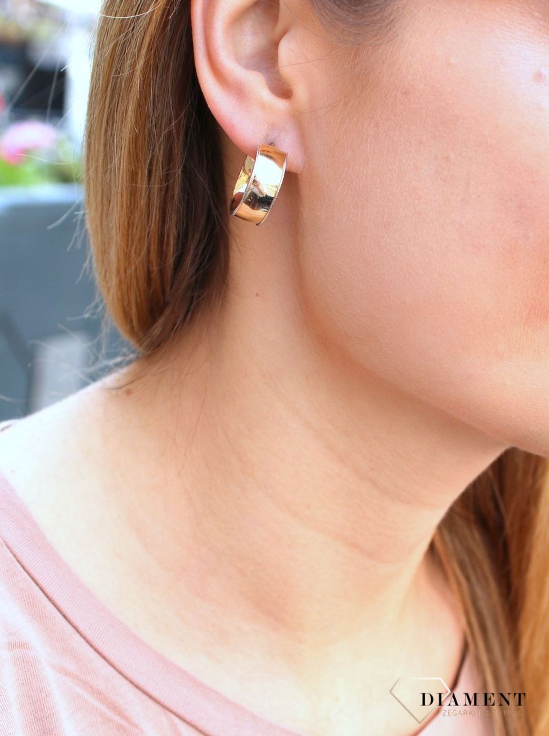 Złote kolczyki damskie  Szersze diamentowane koła  585 DIA-KLC-10223-585b (1).jpg