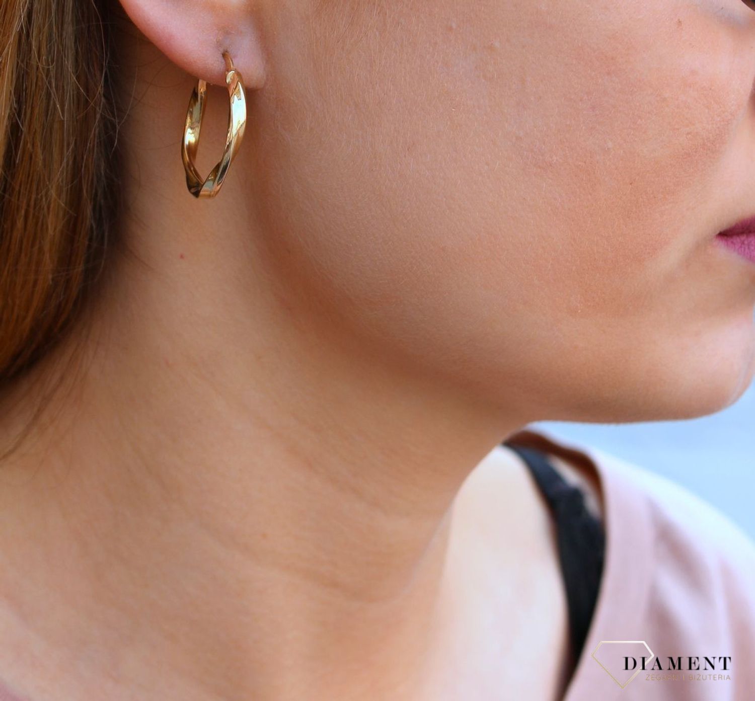 Złote kolczyki damskie  Skręcone koła  585 DIA-KLC-10225-585c (2).jpg