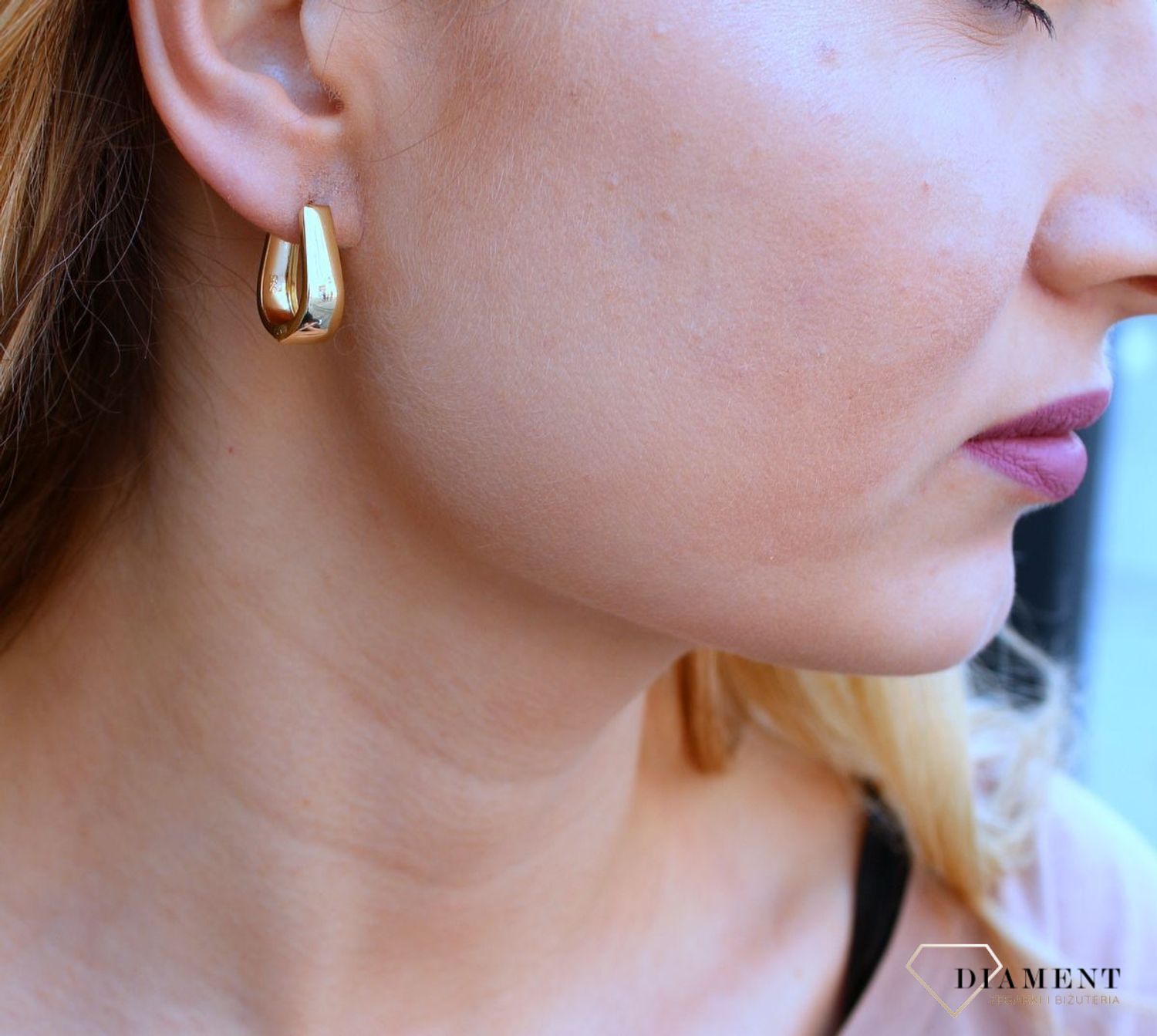 Złote kolczyki kółeczka  Forma literki U   585 DIA-KLC-10240-585c.jpg