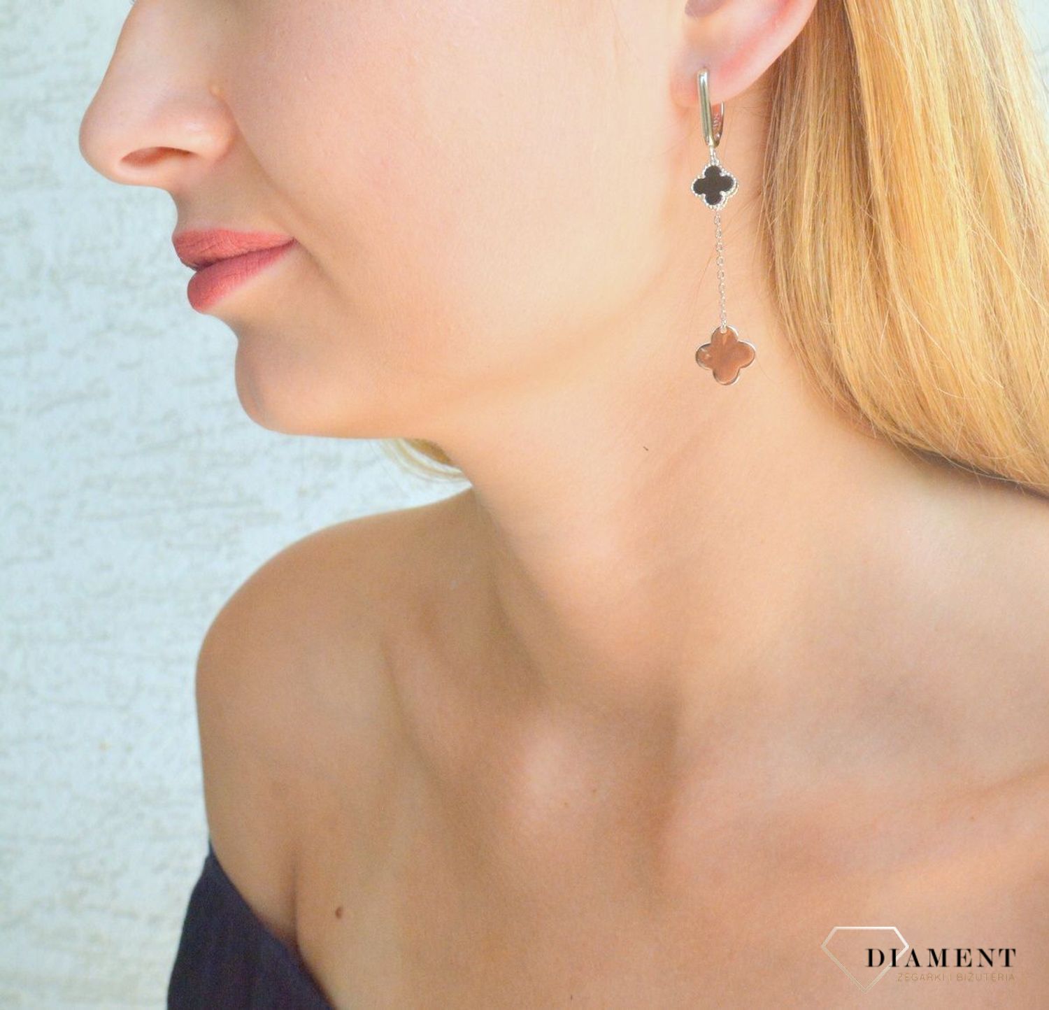 Srebrne kolczyki damskie 925 długie czarne koniczynki DIA-KLC-10271-925. Srebrne kolczyki damskie koniczyny. Srebrne długie kolczyki wiszące. Kolczyki z modnym wzorem. Pomysł na prezent dla kobiety, dla dziewczyny..jpg