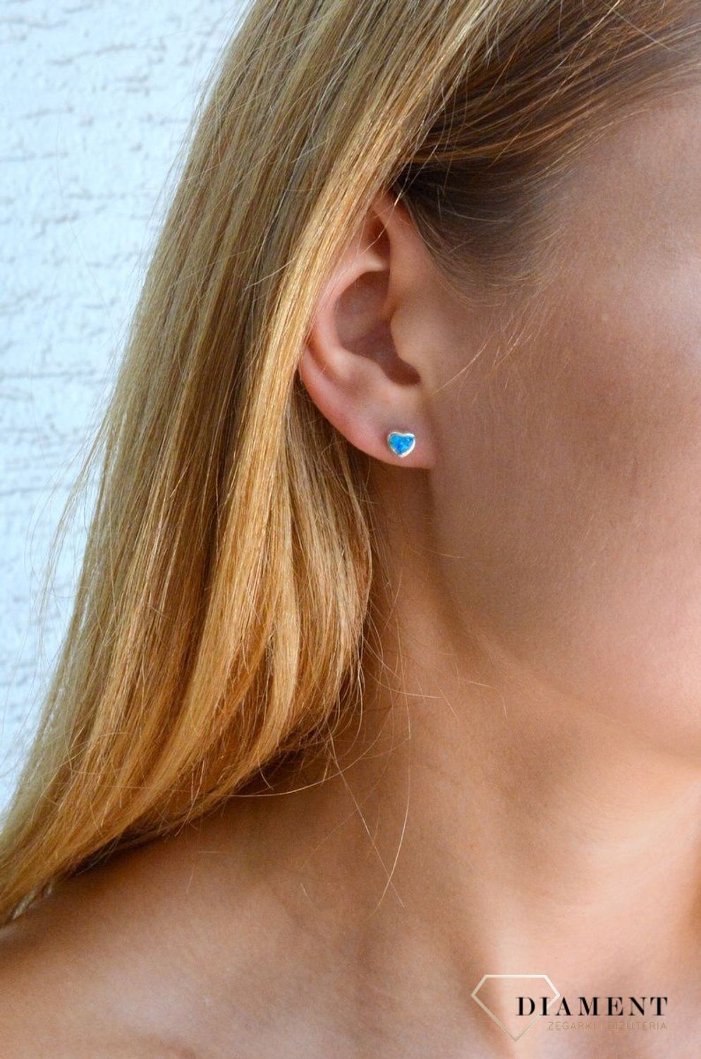 Srebrne kolczyki damskie na sztyft niebieskie opale serduszka DIA-KLC-10279-925. Srebrne kolczyki damskie. Srebrne kolczyki idealne na prezent. Srebrne kolczyki wkrętki z kamieniem. Srebrne kolczyki serca. Srebrne kolczyki z n.jpg