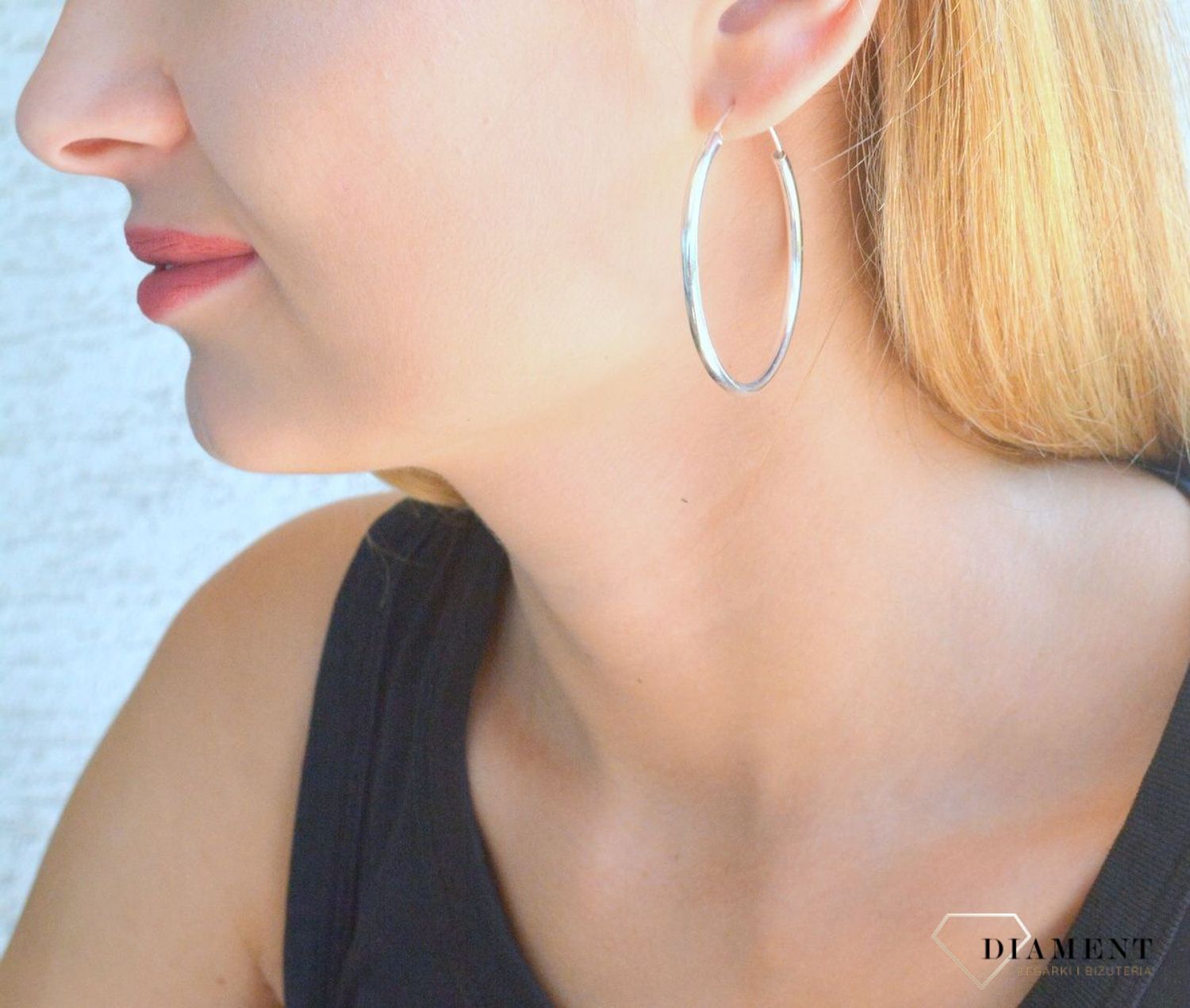 Srebrne kolczyki 925 klasyczne gładkie koła DIA-KLC-10281-925. Srebrne kolczyki damskie. Srebrne kolczyki koła. Srebrne koła klasyczne. Srebrne klasyczne kolczyki gładkie koła. Srebrne kolczyki koła idealna na prezent..jpg