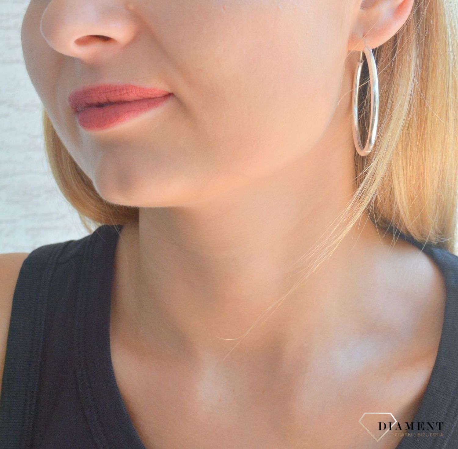 Srebrne kolczyki 925 klasyczne gładkie koła DIA-KLC-10281-925. Srebrne kolczyki damskie. Srebrne kolczyki koła. Srebrne koła klasyczne. Srebrne klasyczne kolczyki gładkie koła. Srebrne kolczyki koła idealna na prezent..jpg