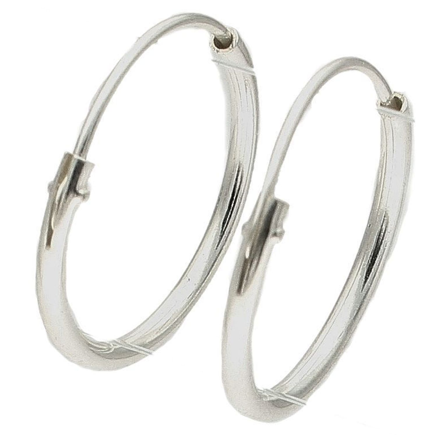 Srebrne kolczyki 925 klasyczne gładkie kółeczka DIA-KLC-10285-925. Srebrne kolczyki damskie. Srebrne kolczyki koła. Srebrne koła klasyczne. Srebrne klasyczne kolczyki gładkie koła. Srebrne kolczyki koła idealna na prezent..jpg