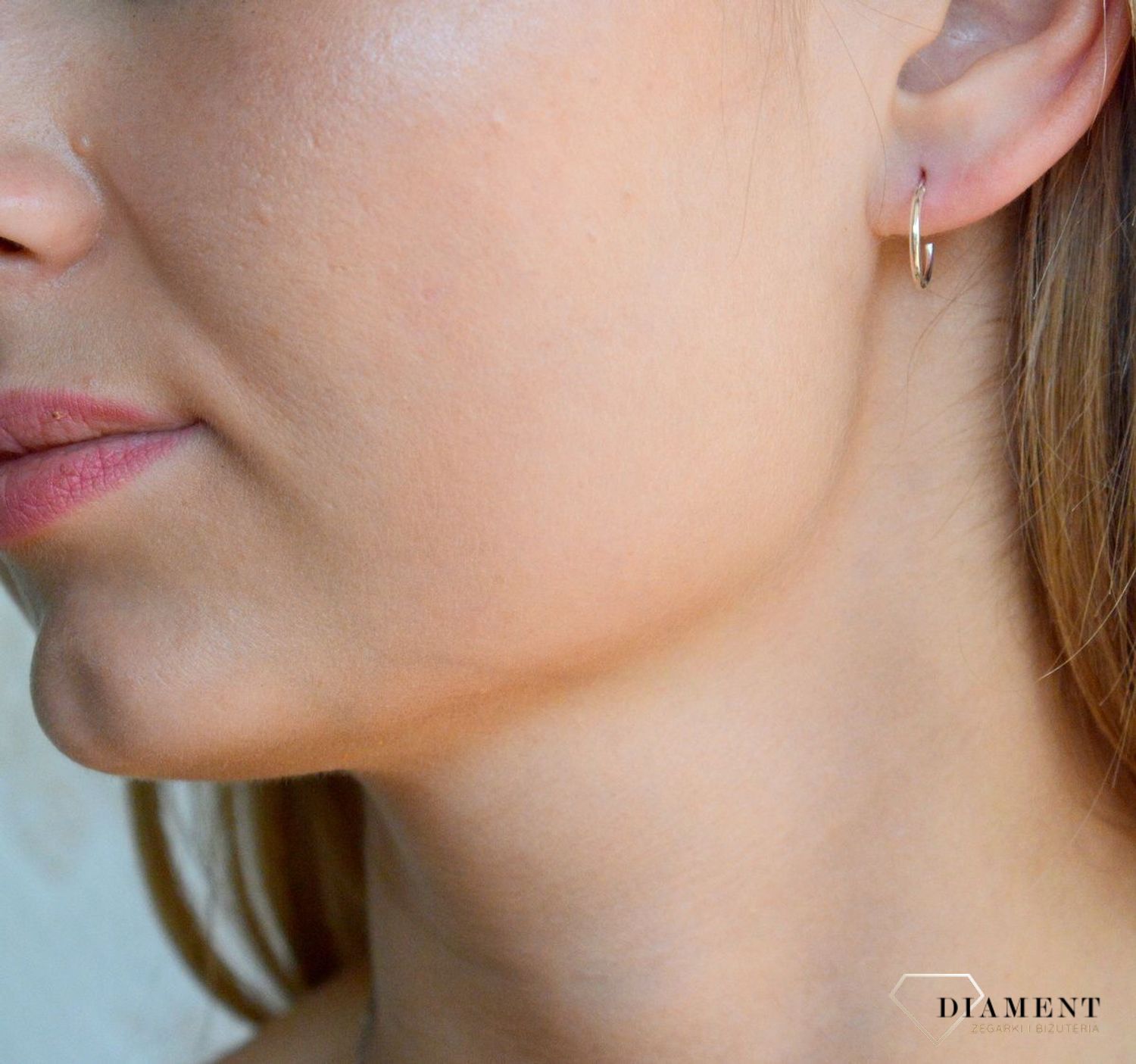 Srebrne kolczyki 925 klasyczne gładkie kółeczka DIA-KLC-10287-925. Srebrne kolczyki damskie. Srebrne kolczyki koła. Srebrne koła klasyczne. Srebrne klasyczne kolczyki gładkie koła. Srebrne kolczyki koła idealna na prezent..jpg