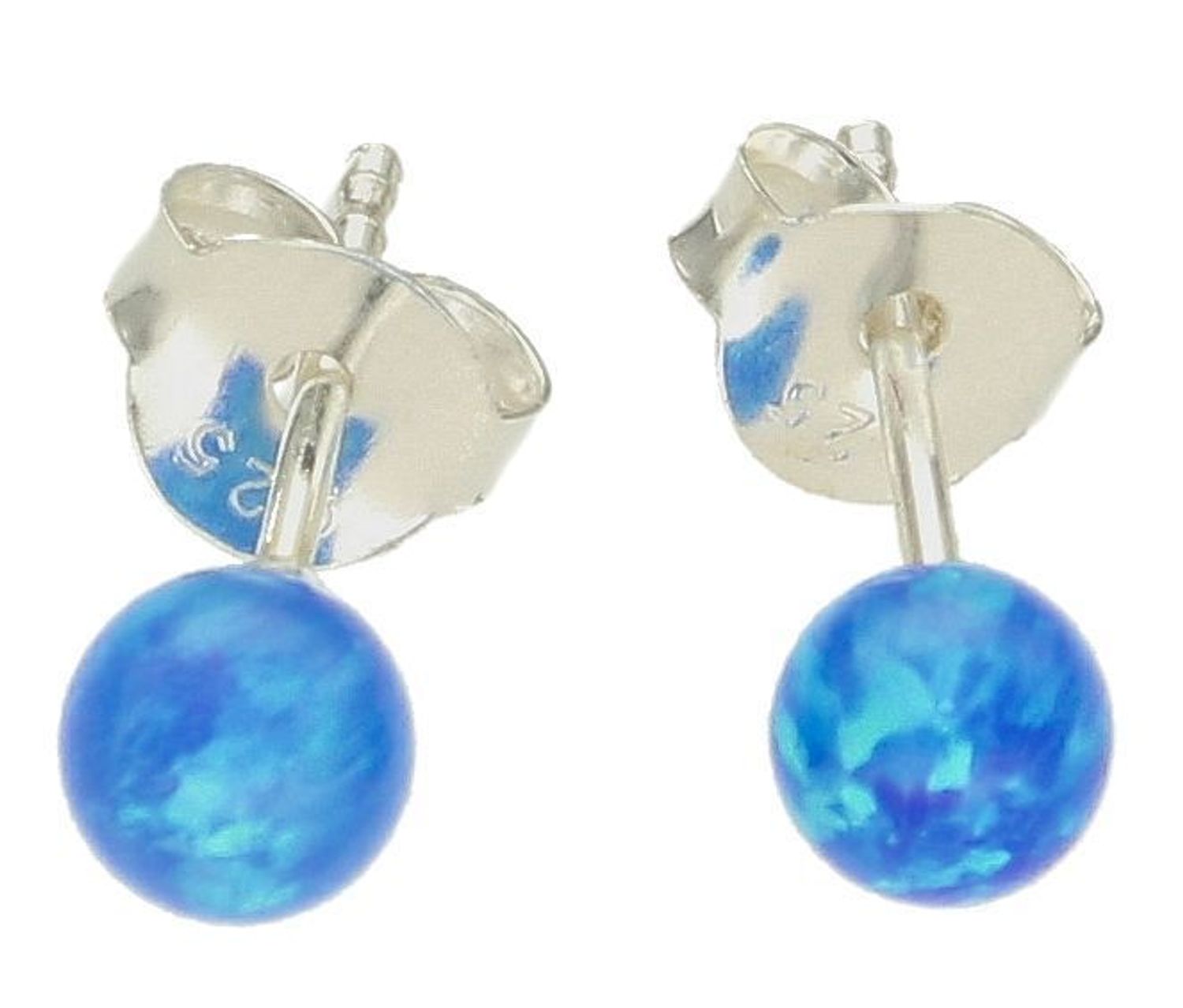 Srebrne kolczyki damskie na sztyft kulki z niebieskim opalem DIA-KLC-10293-925. Srebrne kolczyki damskie. Srebrne kolczyki idealne na prezent. Srebrne kolczyki wkrętki z kamieniem. Srebrne kolczyki kulki. Srebrne kolczyki z ni.jpg