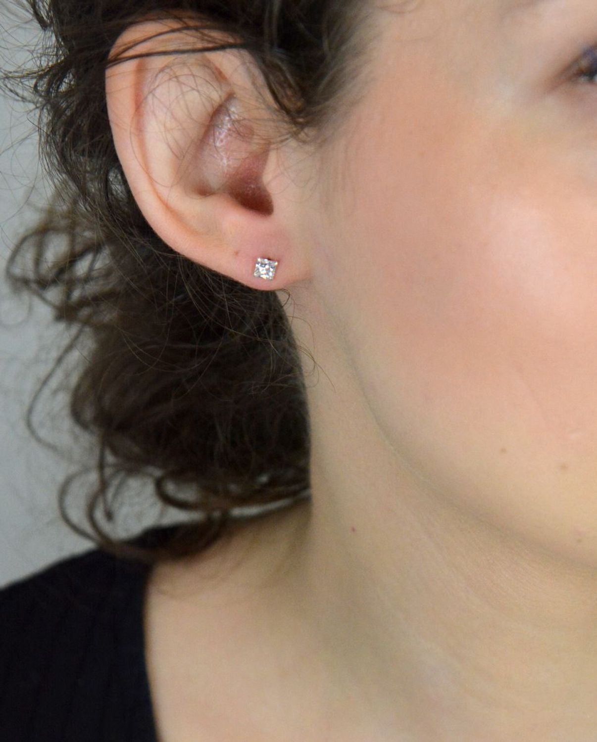 Kolczyki srebrne białe kwadraciki z cyrkonią 925, DIA-KLC-10331-925.jpg