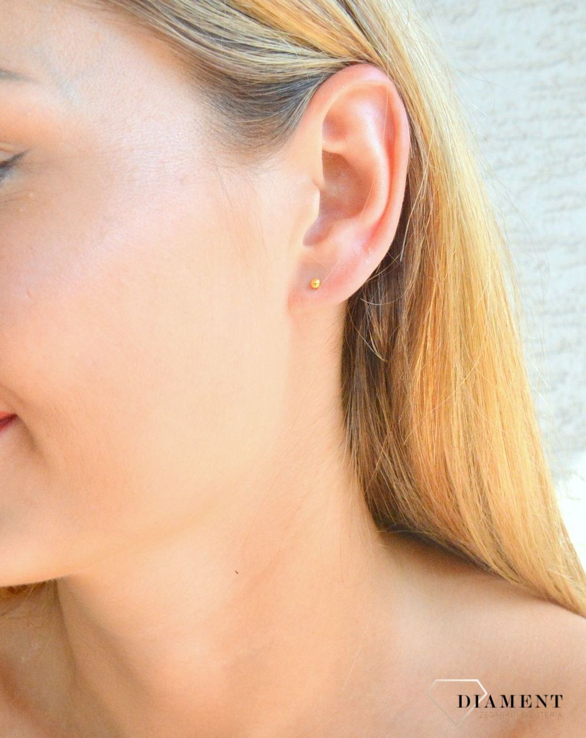 Srebrne kolczyki damskie 925 pozłacane kuleczki wkrętki DIA-KLC-10336-925. Srebrne kolczyki damskie. Srebrne kolczyki wkrętki. Srebrne kolczyki damskie kulki. Kolczyki srebrne na sztyft w pozłoceniu..jpg