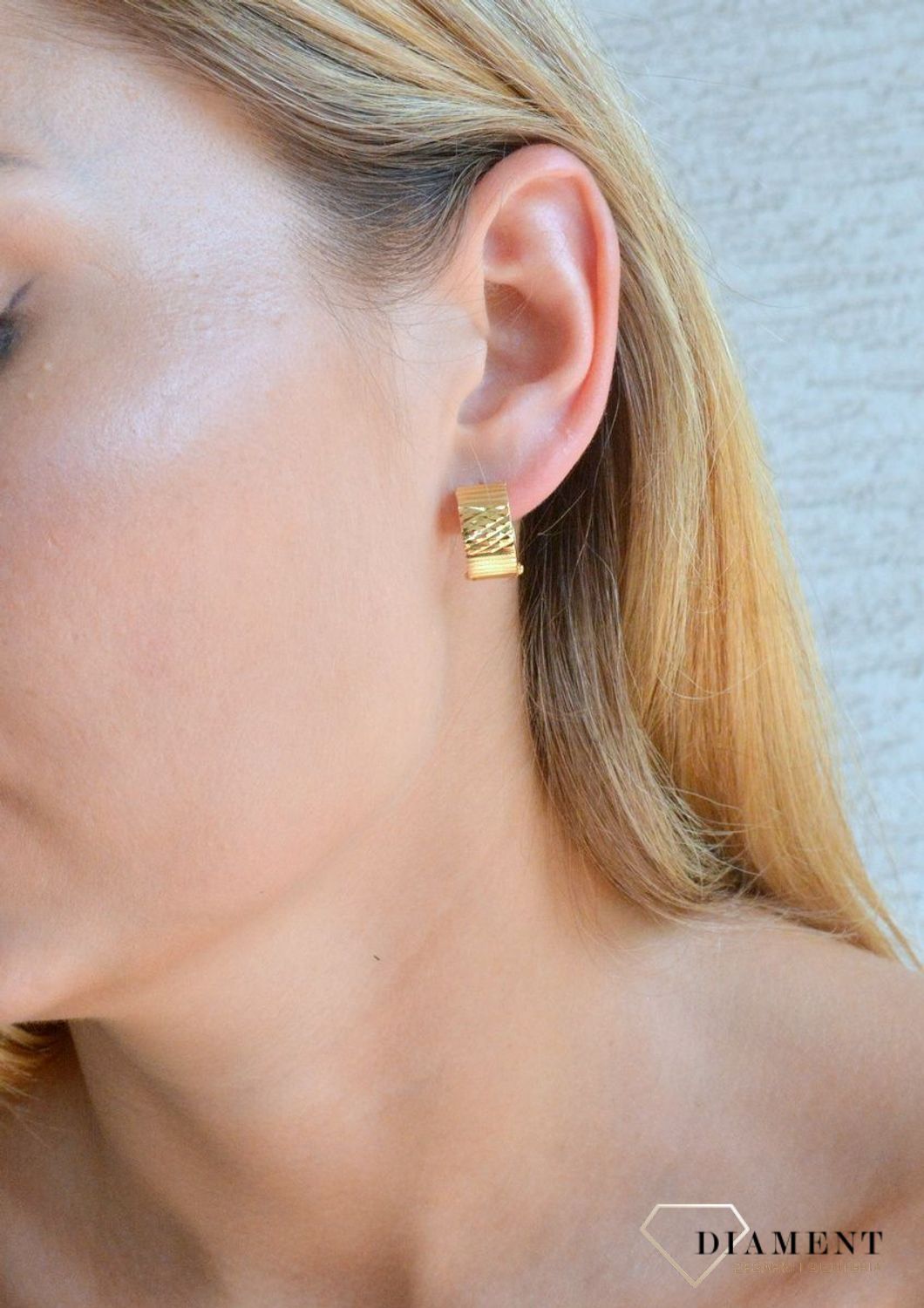 Złote kolczyki koła  Oryginalny grawer  585 DIA-KLC-10374-585.jpg