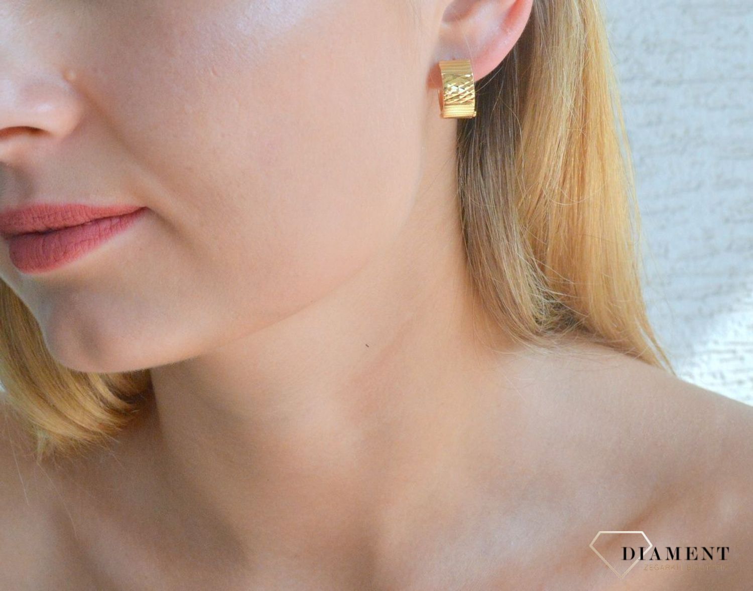 Złote kolczyki koła  Oryginalny grawer  585 DIA-KLC-10374-585.jpg