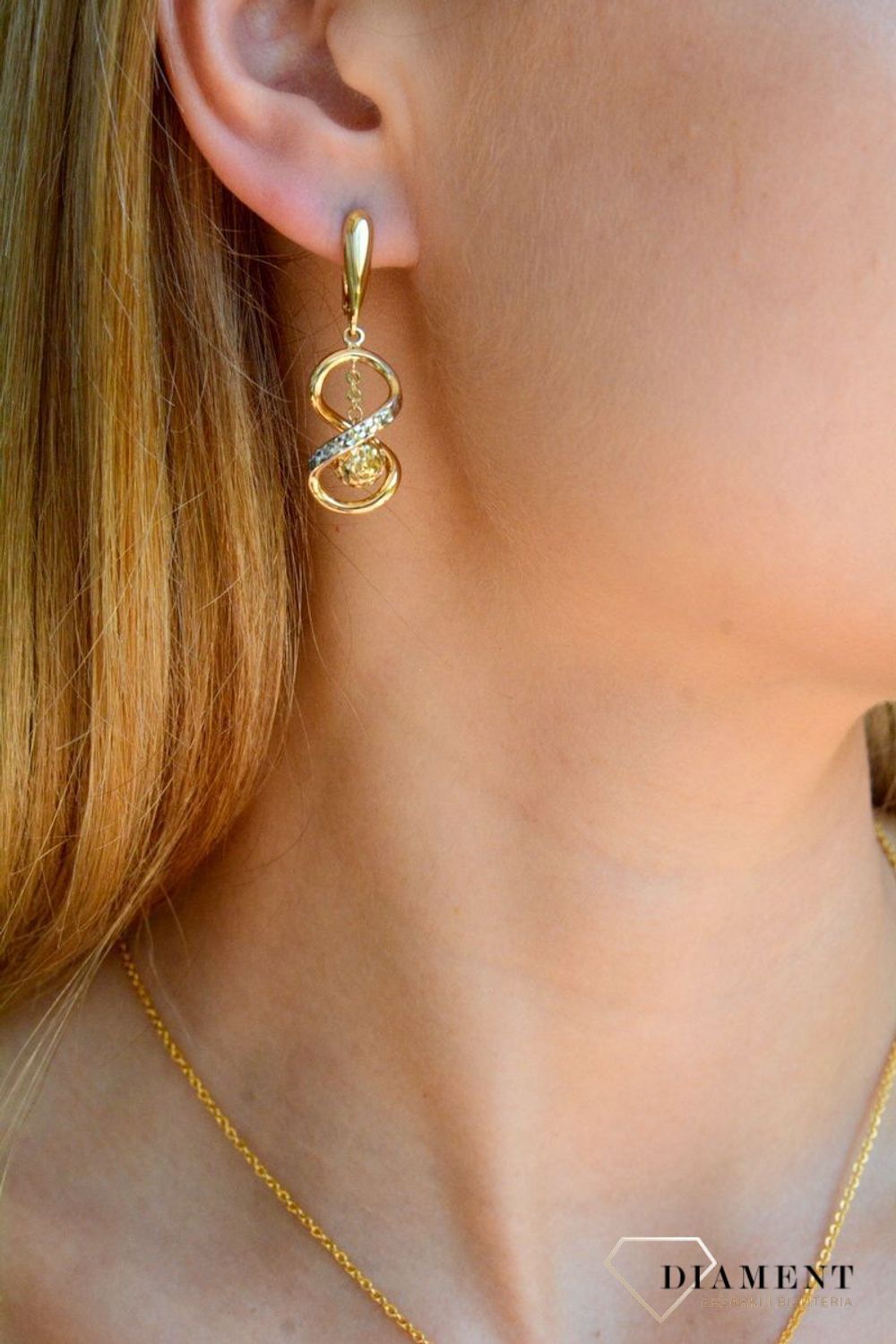 Kolczyki damskie złote Zakręcona ósemka z kuleczką 585 DIA-KLC-10379-585.jpg