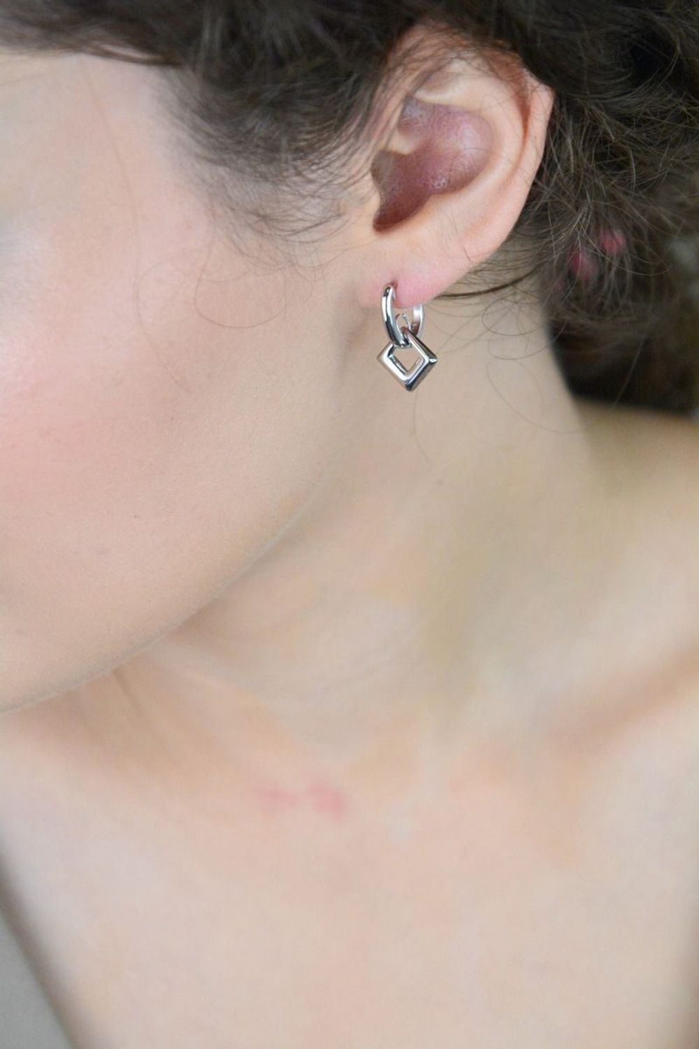 Kolczyki srebrne damskie DIA-KLC-10557-925  Geometryczne  Próba 925  Zapięcie angielskie.jpg