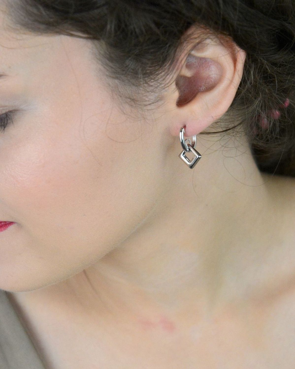 Kolczyki srebrne damskie DIA-KLC-10557-925  Geometryczne  Próba 925  Zapięcie angielskie.jpg