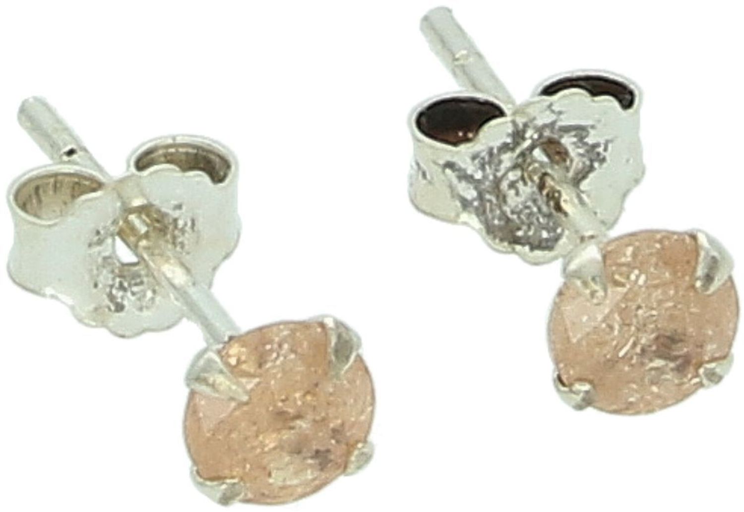 Srebrne kolczyki damskie z beżową cyrkonią o średnicy 4 mm. Próba 925, zapięcie na sztyft, waga 0,40 g. Klasyczna biżuteria pełna elegancji.1.jpg