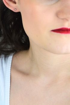 Srebrne kolczyki damskie 925 z żółtą cyrkonią – małe, eleganckie i subtelne (3).jpg