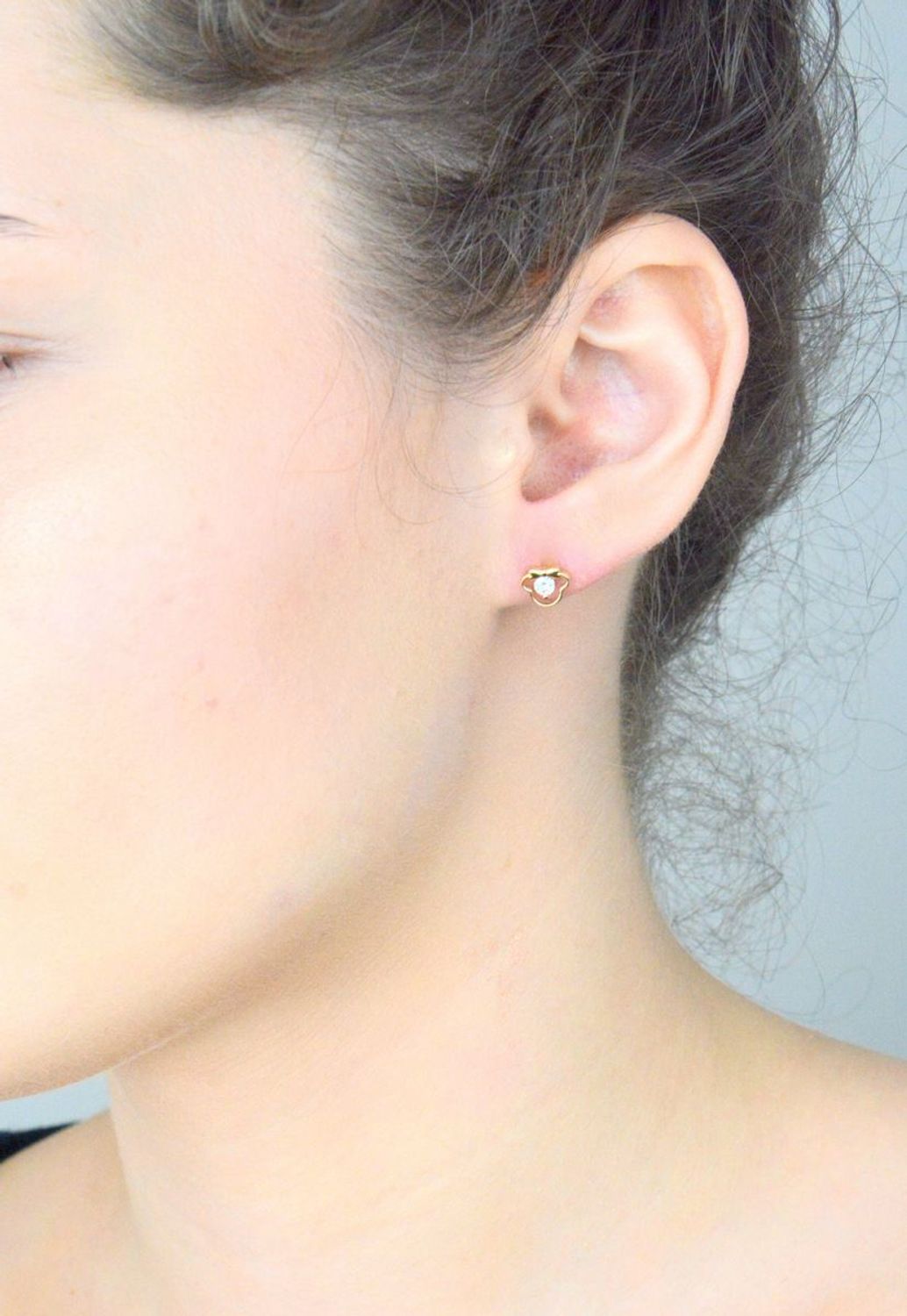 Kolczyki złote myszka miki cyrkonie pr 585, DIA-KLC-1057-585 Złote kolczyki wykonane z najwyższej jakości 14 karatowego złota. Biżuteria dla dziewczynki w formie myszki miki z cyrkonią.1.jpg