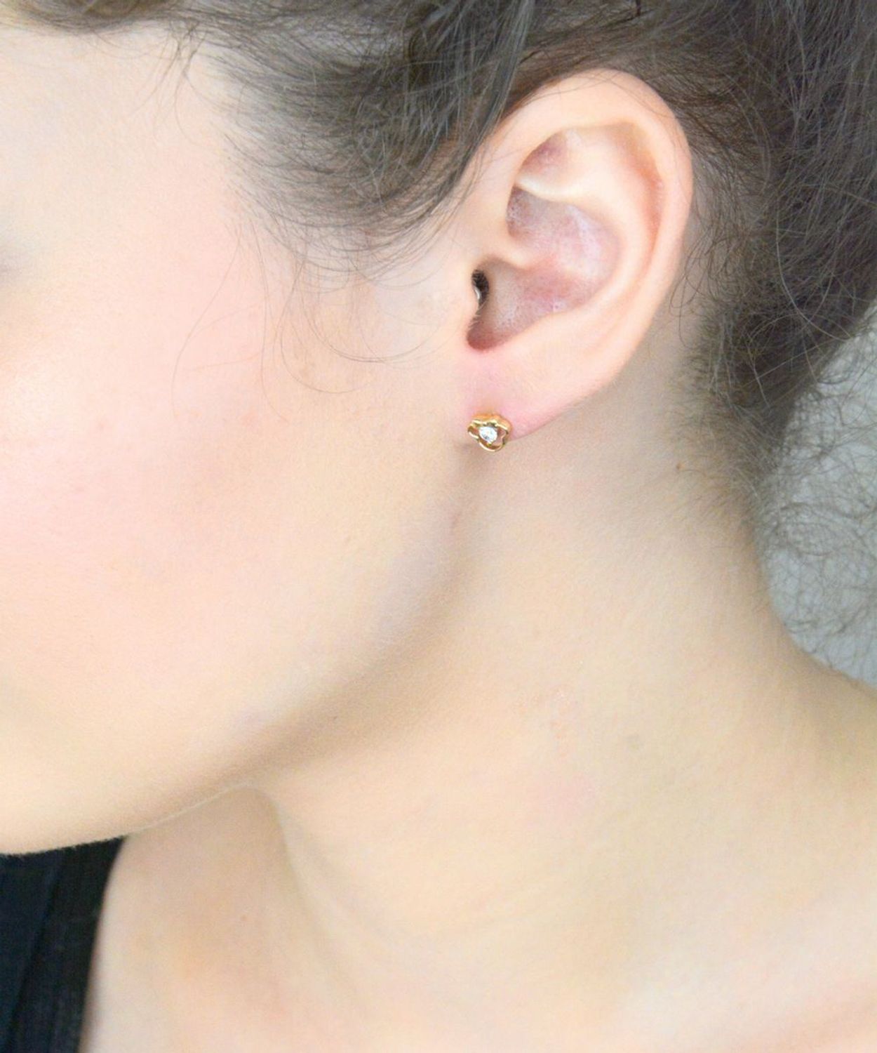 Kolczyki złote myszka miki cyrkonie pr 585, DIA-KLC-1057-585 Złote kolczyki wykonane z najwyższej jakości 14 karatowego złota. Biżuteria dla dziewczynki w formie myszki miki z cyrkonią.1.jpg