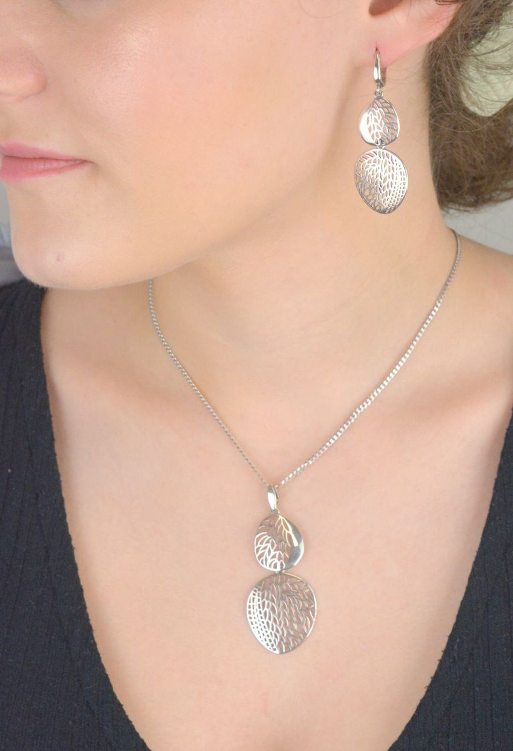 Kolczyki damskie wiszące dwie blaszki ażurowe próba 925, DIA-KLC-10578-925.jpg