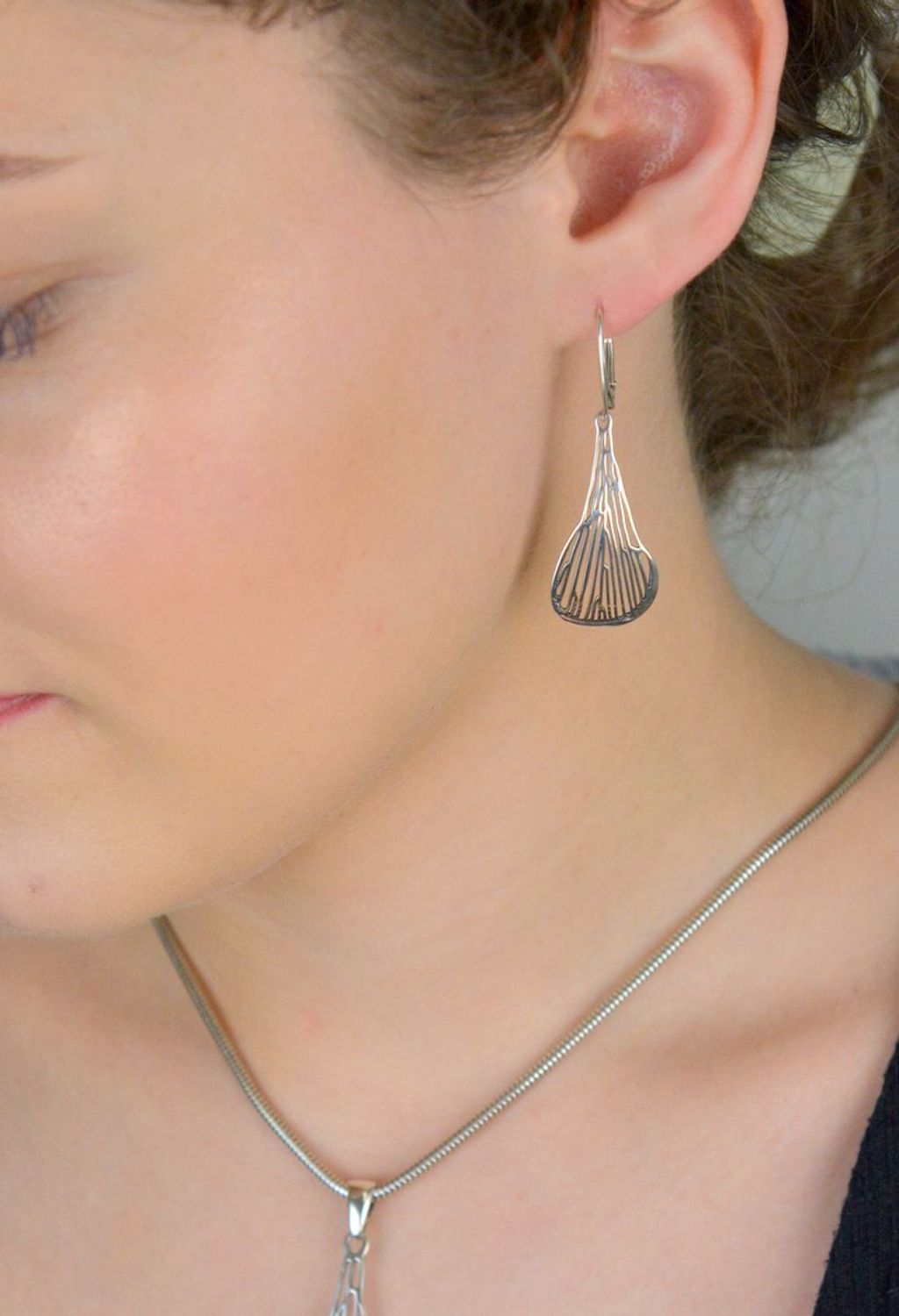 Kolczyki damskie wiszące łezki ażurowe próba 925, DIA-KLC-10583-925.jpg