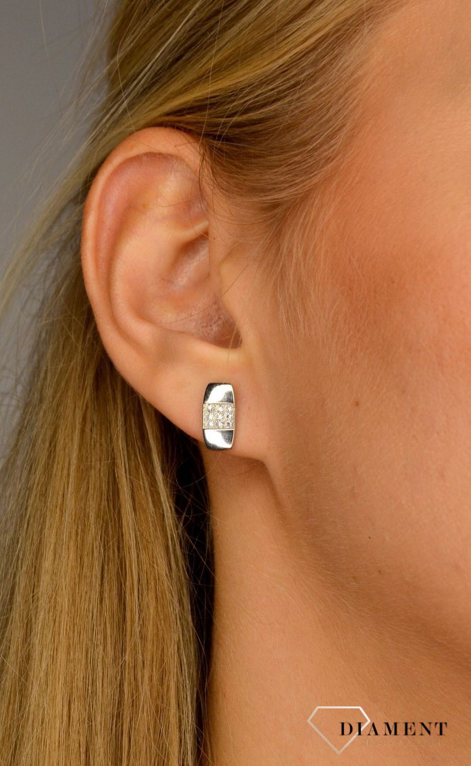 Kolczyki złote 585 białe złoto prostokąt z cyrkonią DIA-KLC-1063-585.jpg