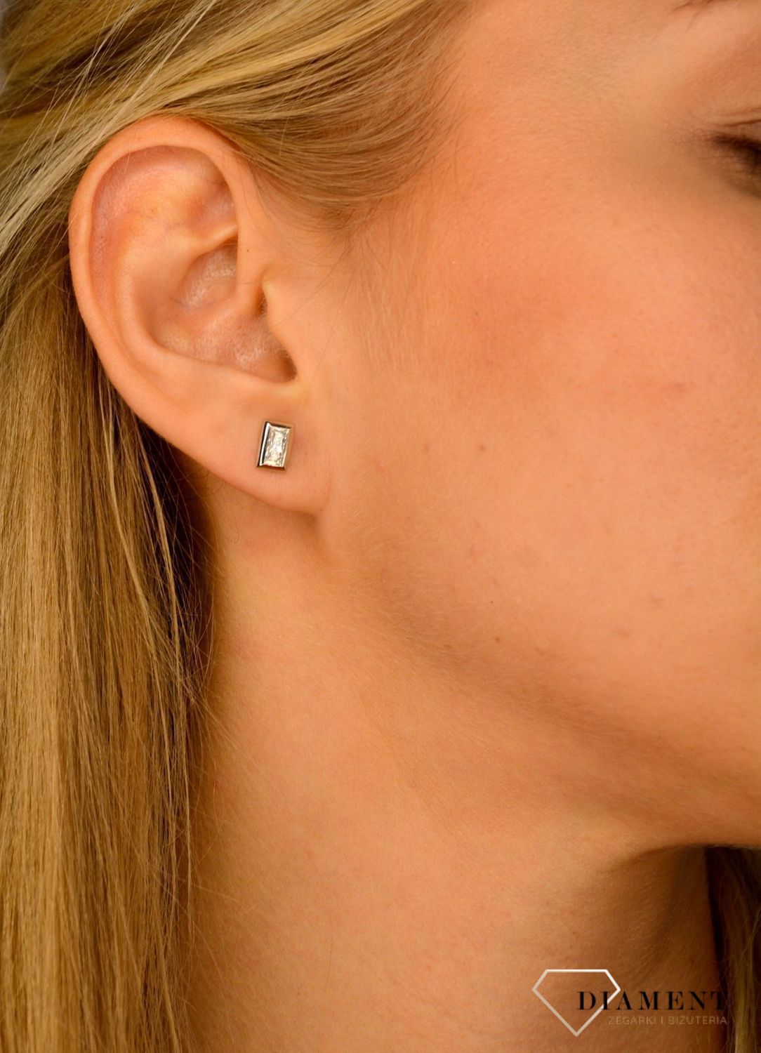Złote kolczyki 585 cyrkonia prostokąt DIA-KLC-1068-585.jpg