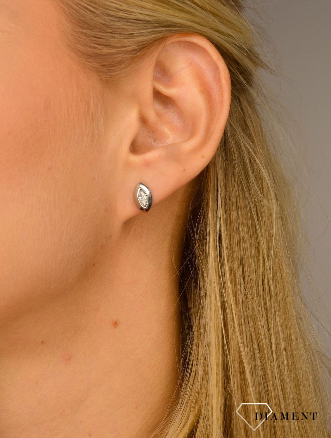 Złote kolczyki białe złoto 585 sztyft z cyrkonią DIA-KLC-1069-585.jpg