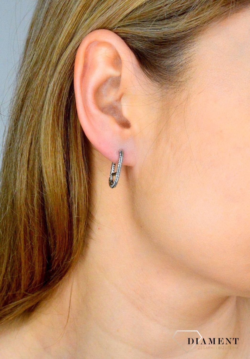 Srebrne kolczyki damskie 925 podłużne z cyrkoniami DIA-KLC-10712-925.jpg