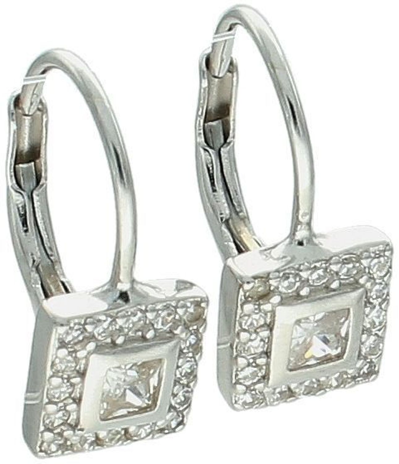 Kolczyki srebrne DIA-KLC-10720-925 – geometryczne kwadraciki z cyrkoniami. Długość 1,3 cm, szerokość 6 mm, waga 1,80 g. Próba 925, zapięcie bigiel angielski. Styl i elegancja na co dzień.1.jpg