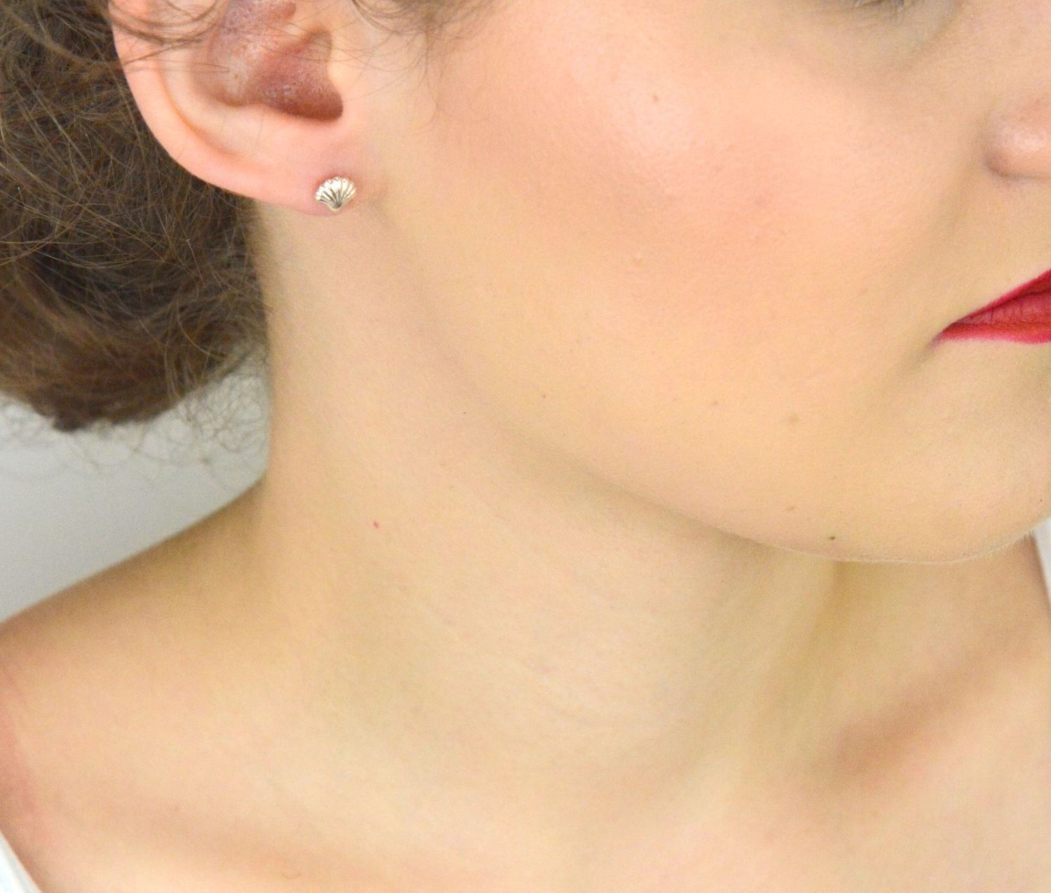 Srebrne kolczyki muszelki – biżuteria z motywem morza, srebro 925.jpg