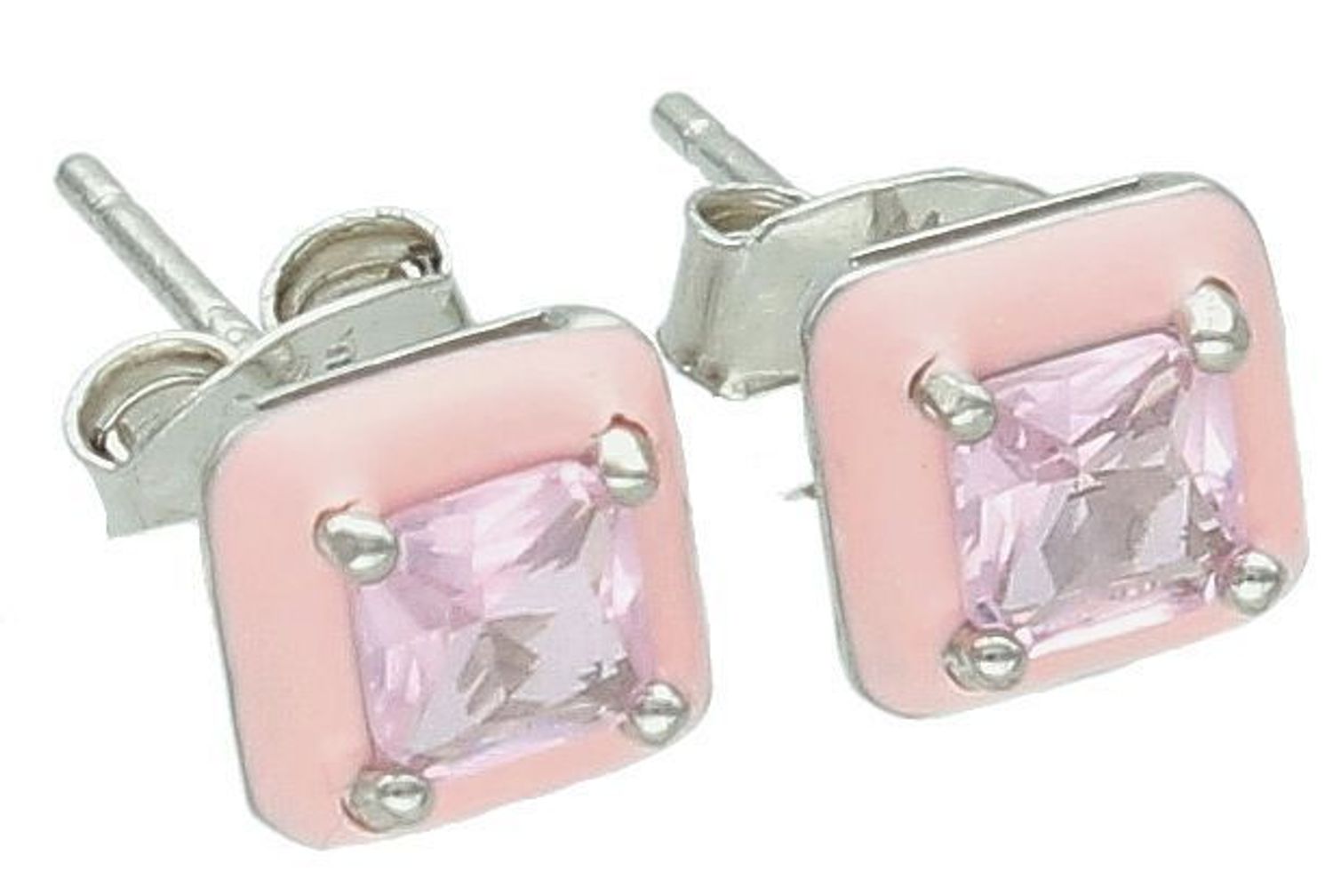 Subtelne kolczyki srebrne próby 925 w kształcie kwadracików. Ozdobione różową emalią i cyrkonią. Model DIA-KLC-10943-925 – waga 1,20 g, wielkość 7 mm, zapięcie na sztyft.1.jpg