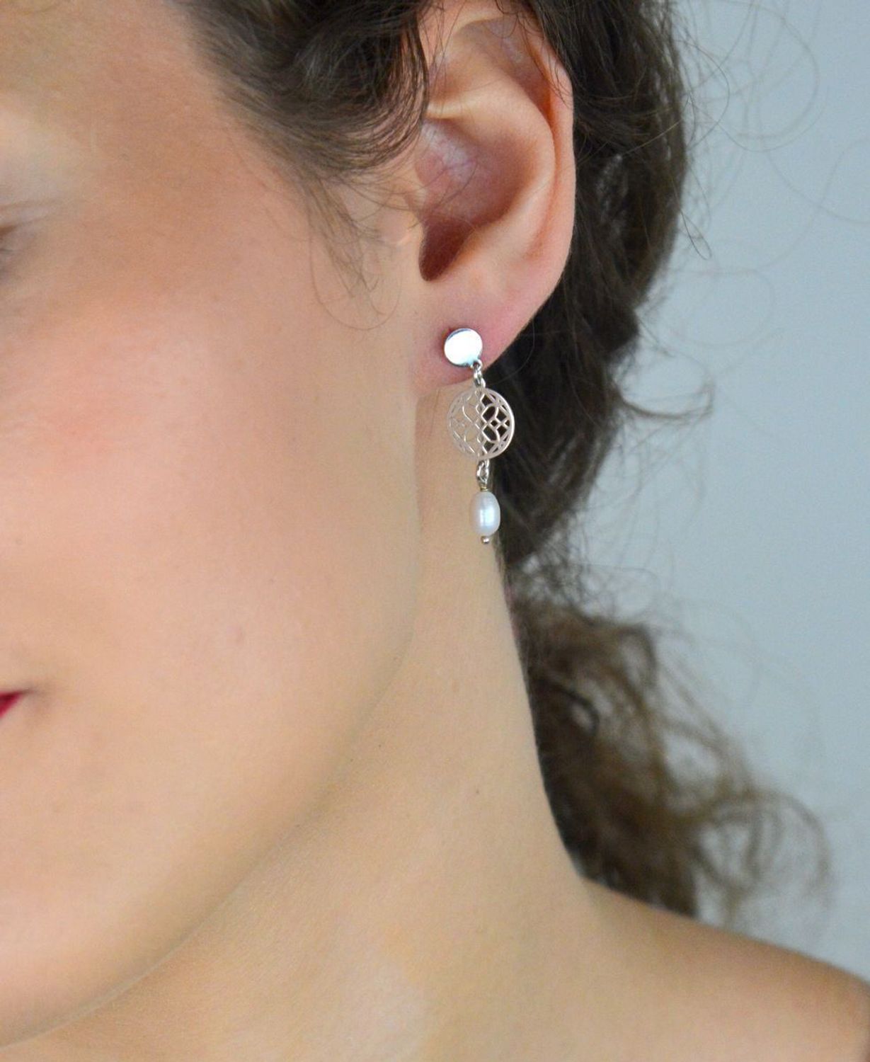 Kolczyki damskie wiszące srebro 925 DIA-KLC-10965-925 – perła i ażurowa blaszka, 3,1 cm.jpg