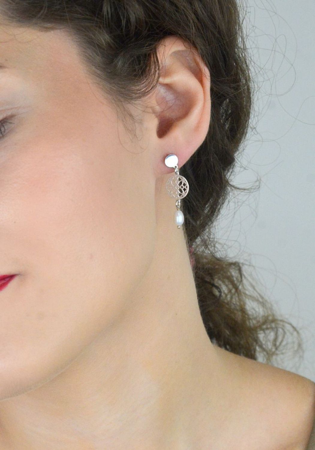 Kolczyki damskie wiszące srebro 925 DIA-KLC-10965-925 – perła i ażurowa blaszka, 3,1 cm.jpg