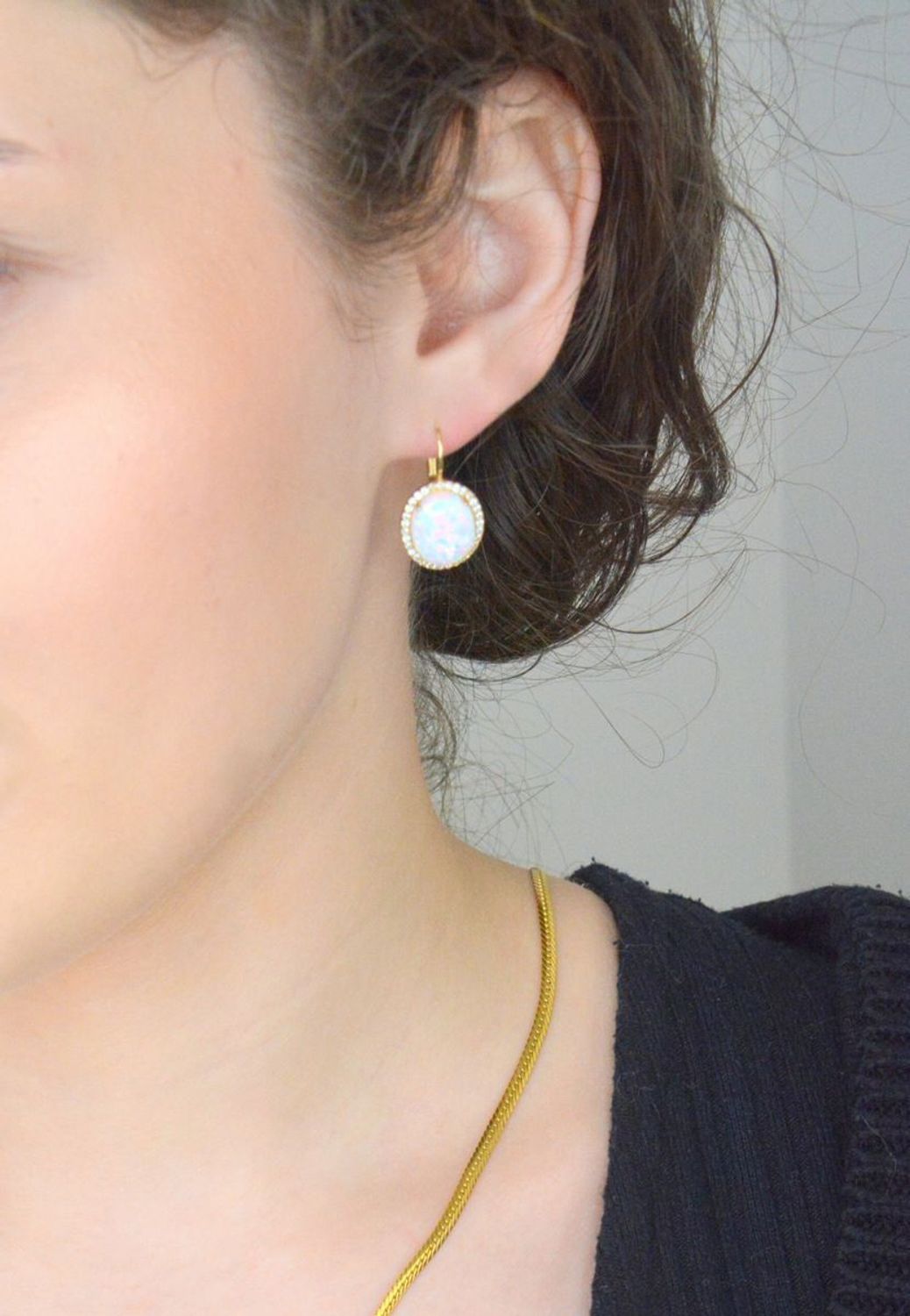 Kolczyki złote z opalem i cyrkoniami próba 585 DIA-KLC-11049-585 Au 585.jpg