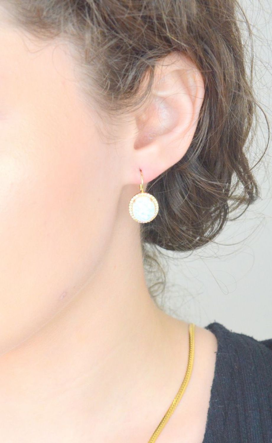 Kolczyki złote z opalem i cyrkoniami próba 585 DIA-KLC-11049-585 Au 585.jpg