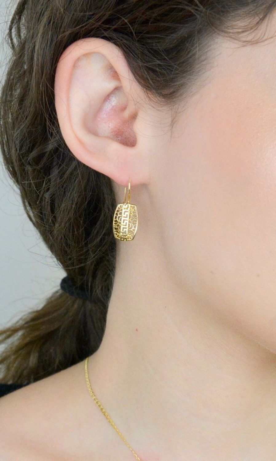 Kolczyki złote wiszące droga grecka pr 585, DIA-KLC-11123-585 Złote kolczyki zostały wykonane z najwyższej jakości złota próby 585. Złote kolczyki zostały ozdobione drogą grecką. Kunsztownie 1.jpg