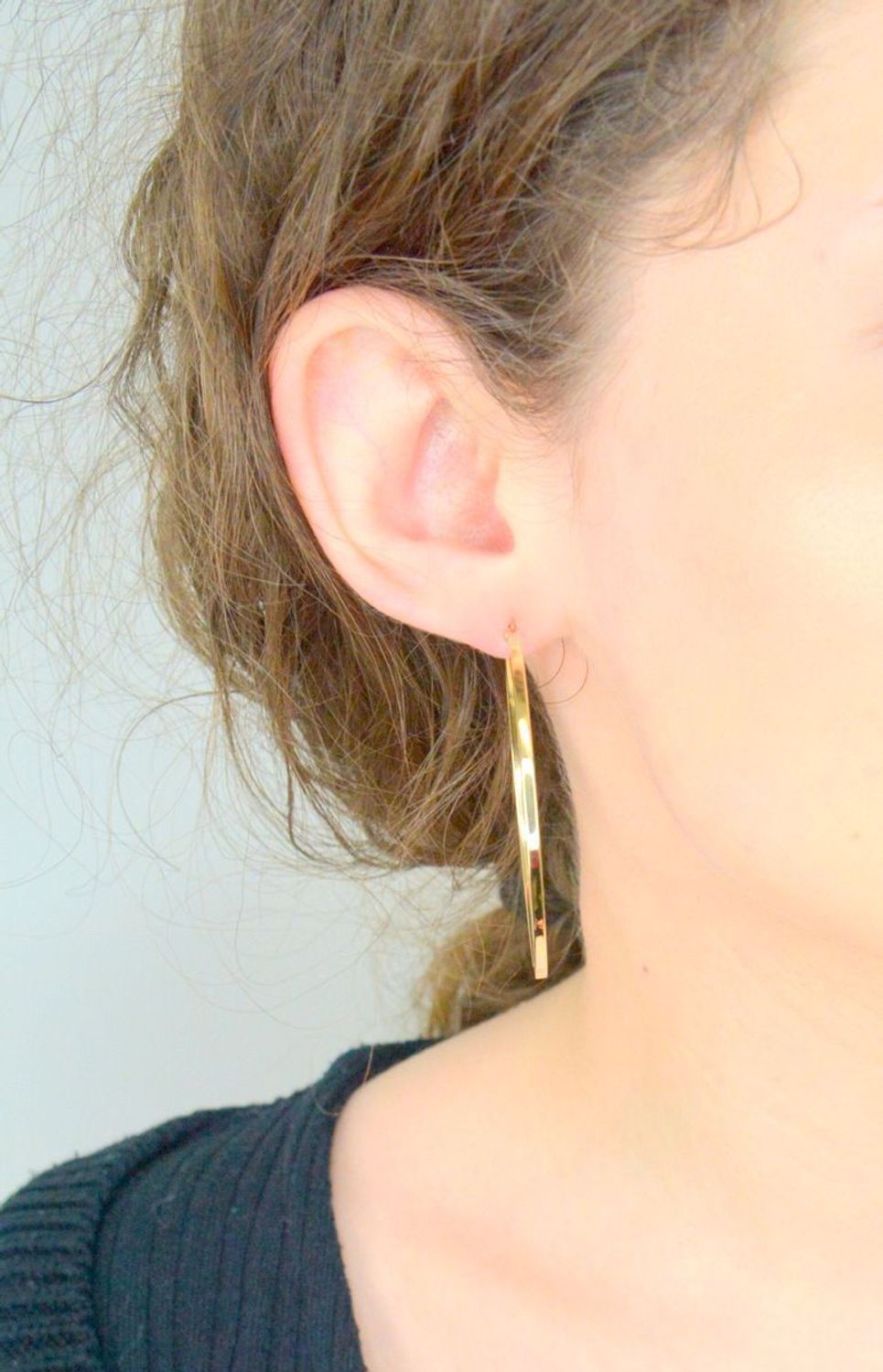 Kolczyki złote koła 5,5cm pr 585, DIA-KLC-11133-585 Złote kolczyki wykonane z wysokiej jakości żółtego złota, próby 585. Kolczyki o formie koła. Kolczyki złote wiszące idealne sprawdzą się na prezent. 1.jpg