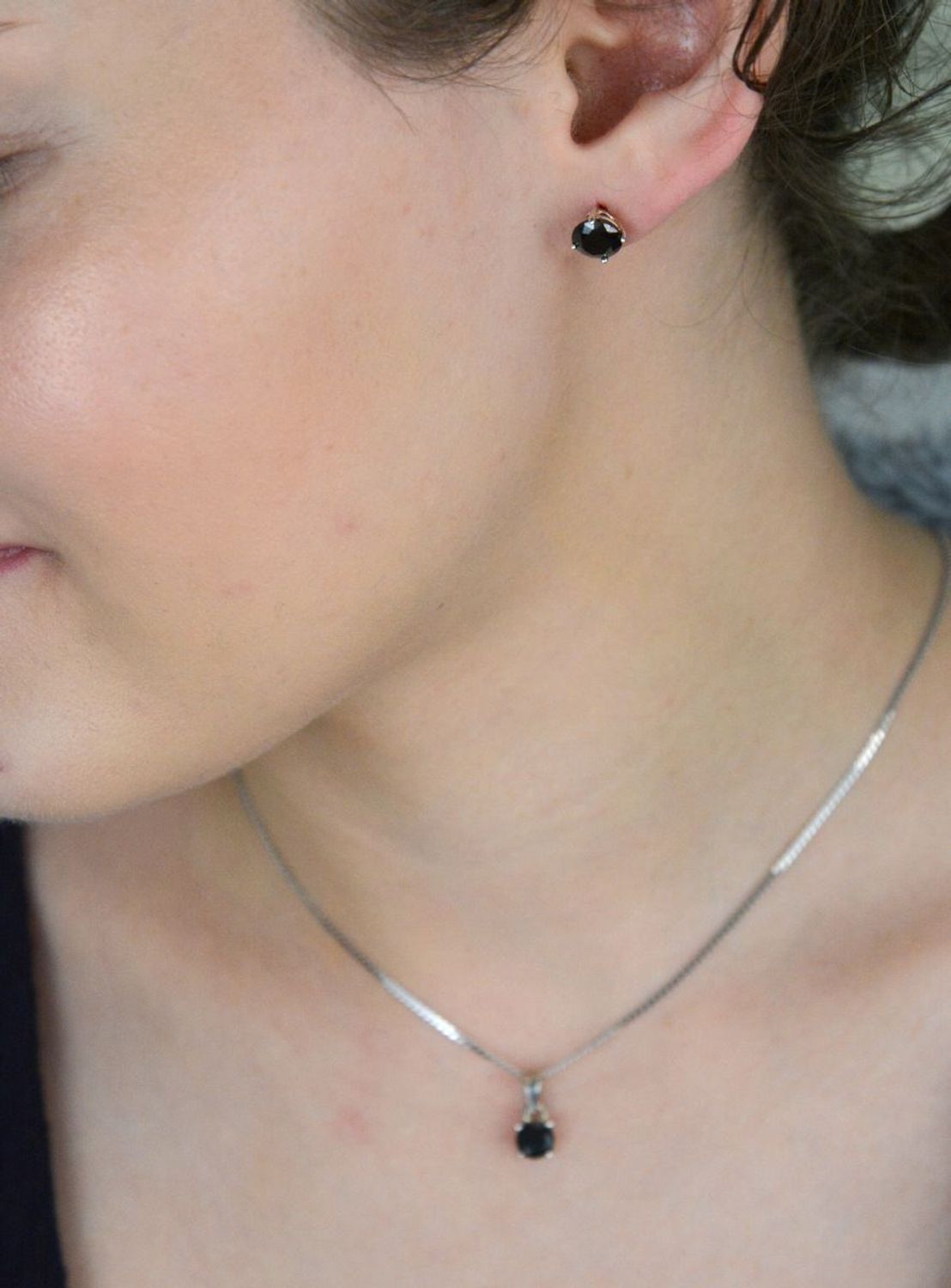 Kolczyki damskie srebrne próba 925, cyrkonia okrągła czarna DIA-KLC-11170-925.jpg