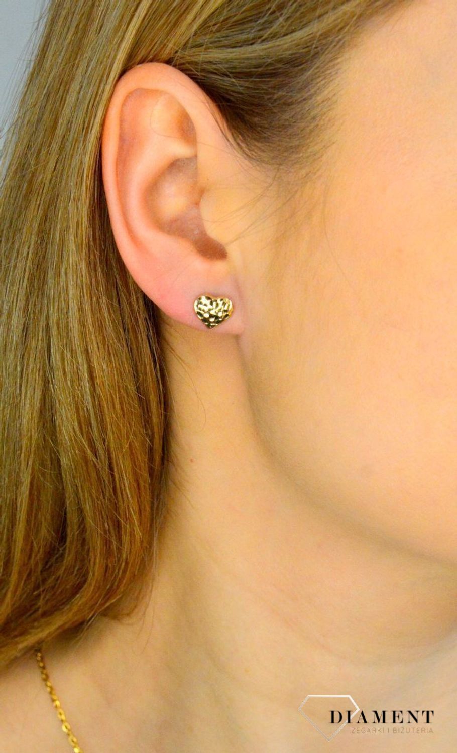 Kolczyki damskie złote 585 Wkrętki grawerowane serduszka DIA-KLC-11217-585.webp