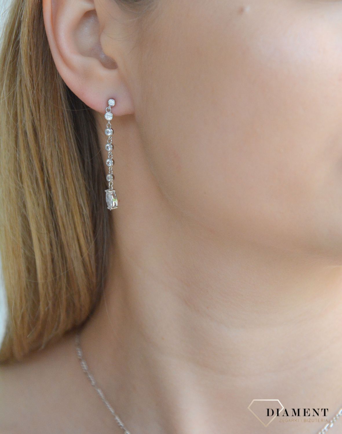 Srebrne kolczyki damskie 925 wiszące z cyrkoniami DIA-KLC-11269-925.jpg