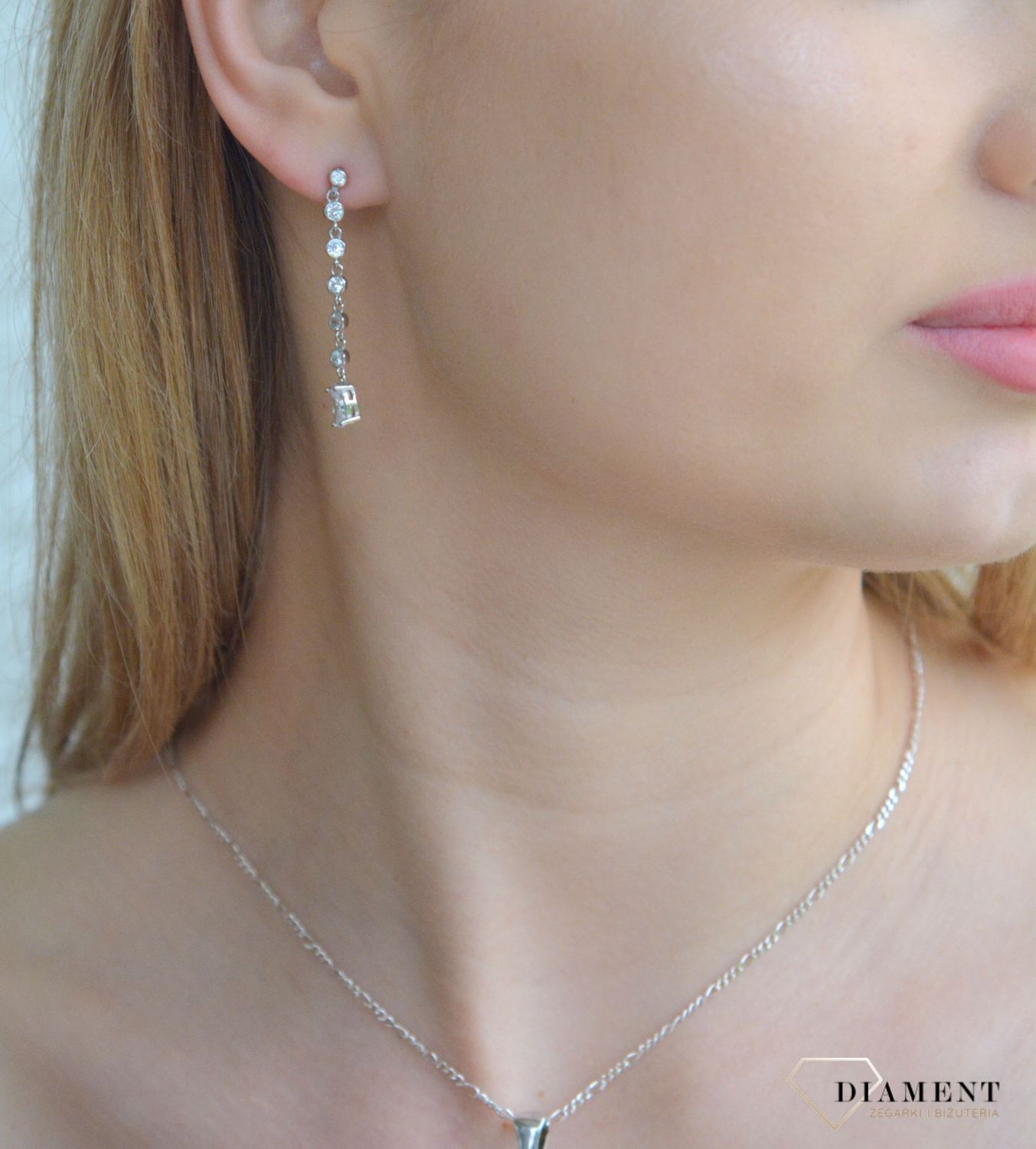 Srebrne kolczyki damskie 925 wiszące z cyrkoniami DIA-KLC-11270-925.jpg