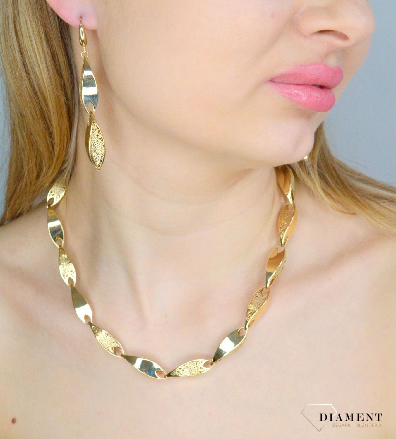 Złote kolczyki damskie 585 wiszące ażurowe DIA-KLC-11278-585. Złote kolczyki damskie. Złote kolczyki wiszące. Kolczyki złote wiszące. Kolczyki złote na bigiel. Kolczyki złote wiszące na prezent..jpg