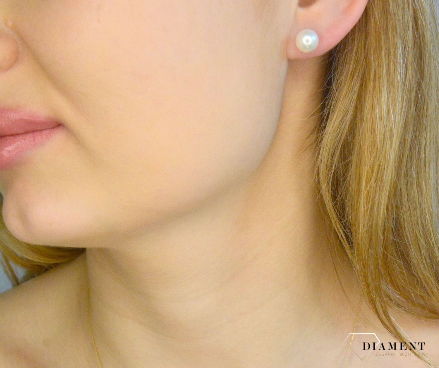 Złote kolczyki damskie 585 wkrętki z perłą słodkowodną DIA-KLC-11300-585. Złote kolczyki damskie. Kolczyki złote z perłą. Kolczyki złote damskie z perłą słodkowodną. Kolczyki damskie wkrętki z perełką. Kolczyki z perłą na pr.jpg