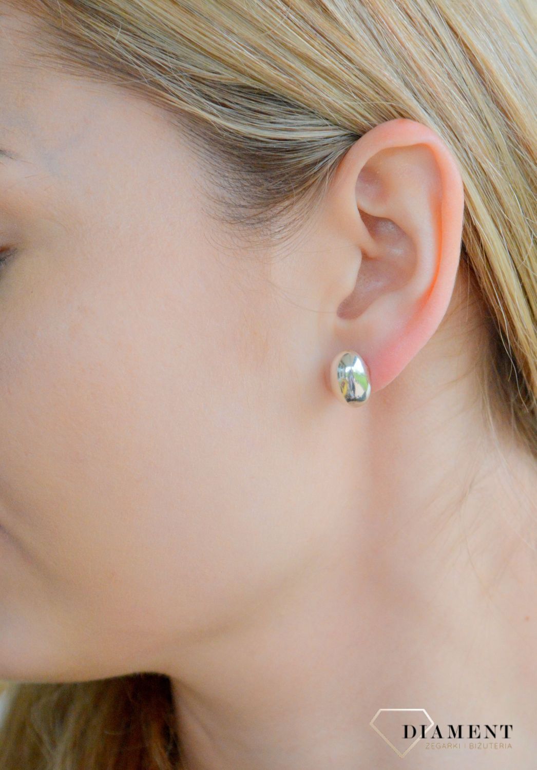 Srebrne kolczyki damskie 925 gładkie owalne wkrętki DIA-KLC-11371-925. Srebrne kolczyki damskie. Kolczyki srebrne gładkie. Gładkie srebrne wkrętki. Srebrne klasyczne kolczyki damskie na prezent.2.jpg