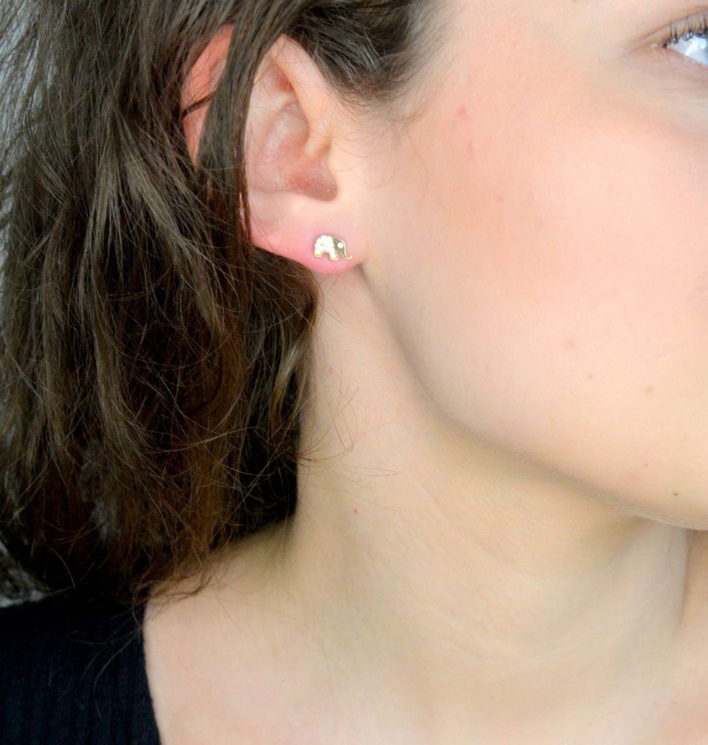 Złote kolczyki 333 Słonie na sztyft DIA-KLC-11382-333. Kolczyki złote dla dziewczynki na komunie. Kolczyki złote słoniki na prezent. Złote kolczyki dla dziecka. Kolczyki słonik na szczęście.1.jpg