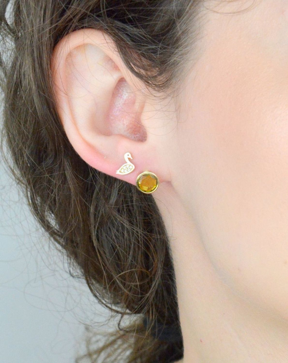 Złote kolczyki wkrętki łabędzie DIA-KLC-11403-333.jpg