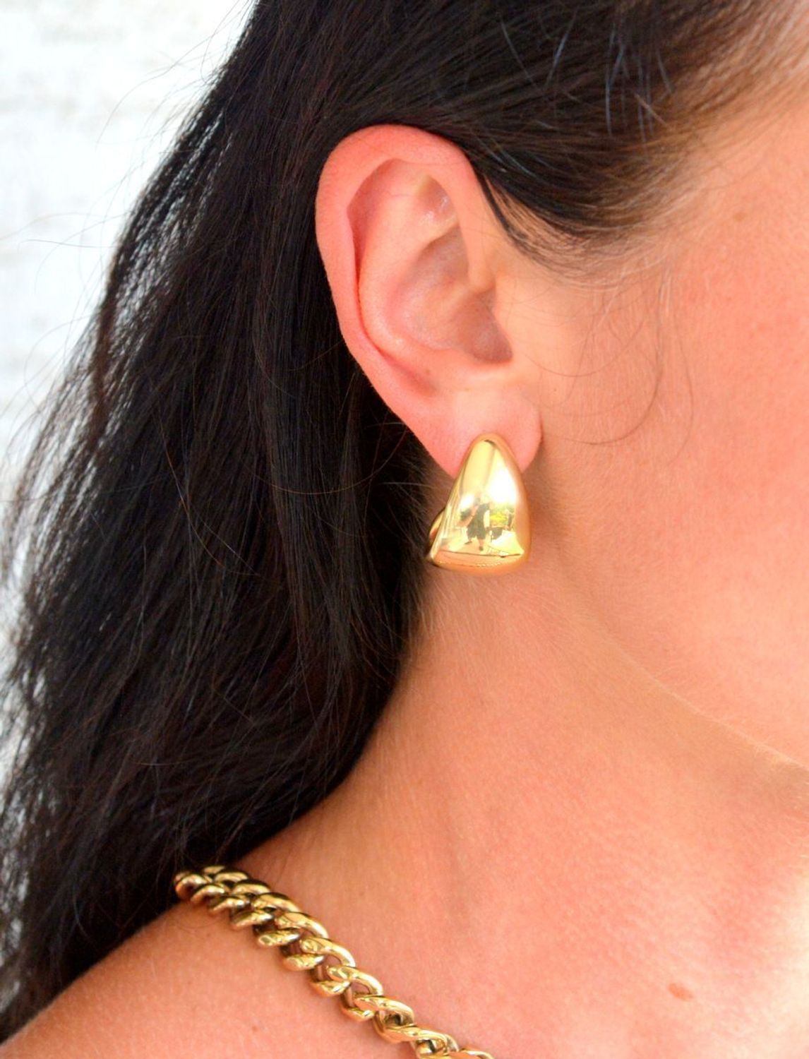 Srebrne kolczyki damskie 925 pozłacane szerokie łezki DIA-KLC-11472-925. Srebrne kolczyki damskie. Kolczyki srebrne pozłacane łezki. Srebrne łezki na sztyft. Kolczyki modowe. Kolczyki srebrne szerokie łezki na prezent (2).jpg