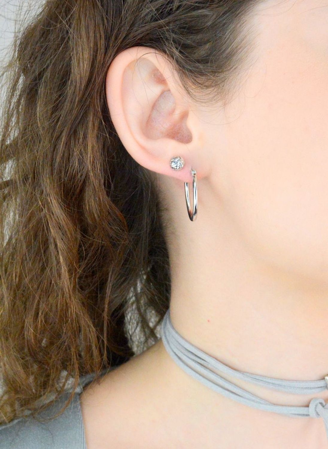 Kolczyki srebrne owalne koła pr 925, DIA-KLC-11477-925 Srebrne kolczyki owalne zostały wykonane z najwyższej jakości srebra próby 925. Idealny prezent dla każdej kobiety.1.jpg