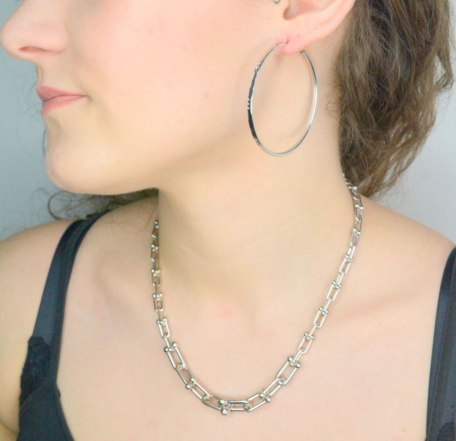 Srebrne kolczyki damskie 925 koła grawerowane 5,4 cm DIA-KLC-11564-925. Srebrne kolczyki damskie. Srebrne duże koła. Kolczyki srebrne koła grawerowane. Kolczyki srebrne duże koła na prezent.1.jpg