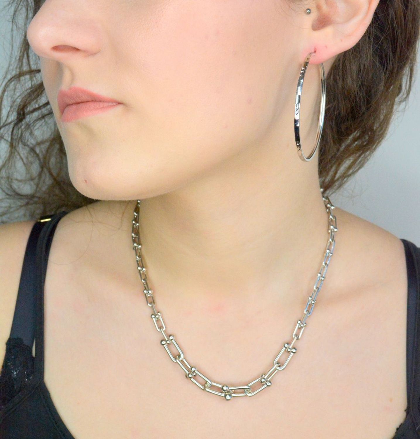 Srebrne kolczyki damskie 925 koła grawerowane 5,4 cm DIA-KLC-11564-925. Srebrne kolczyki damskie. Srebrne duże koła. Kolczyki srebrne koła grawerowane. Kolczyki srebrne duże koła na prezent.1.jpg